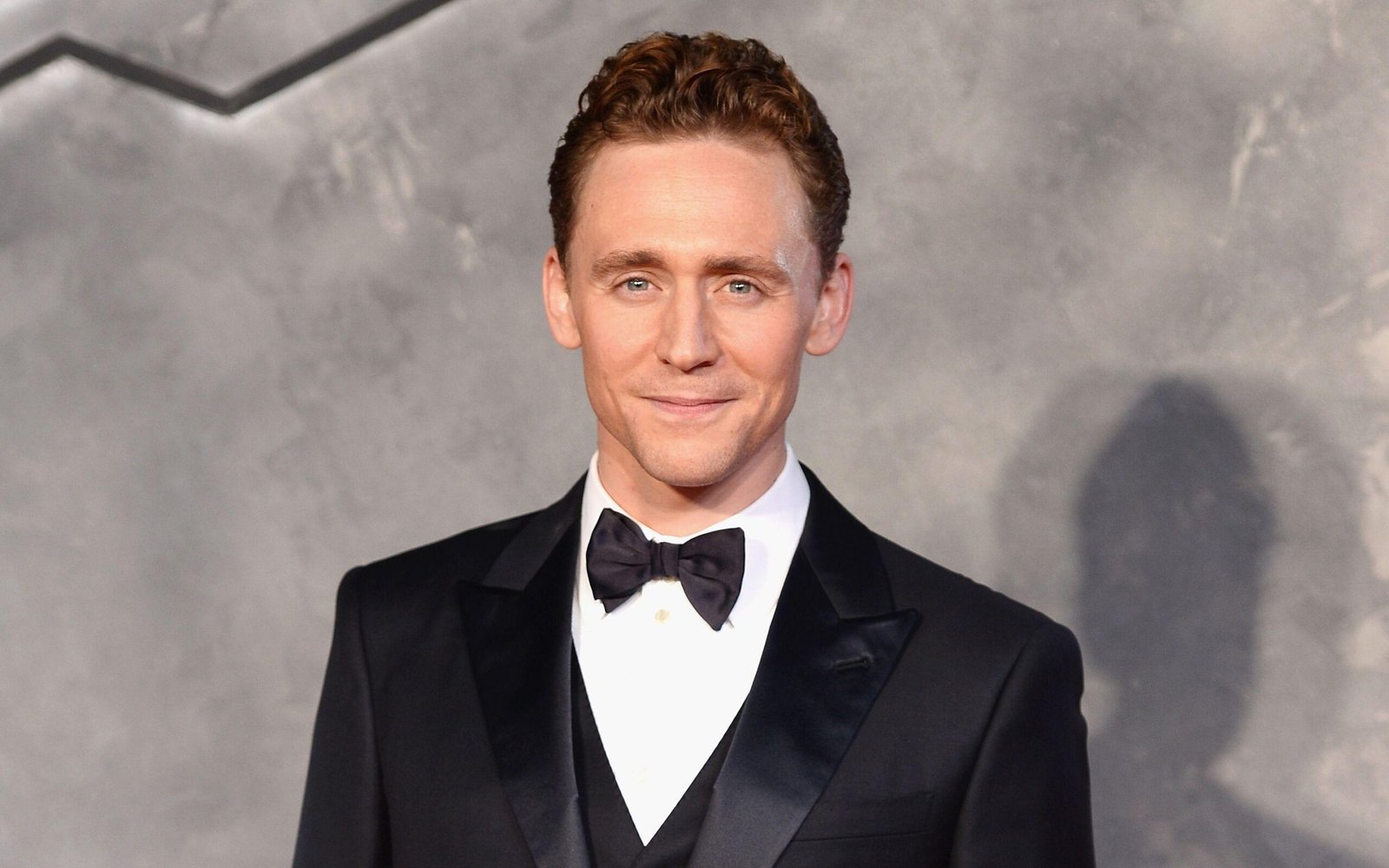 Tom Hiddleston Net Worth