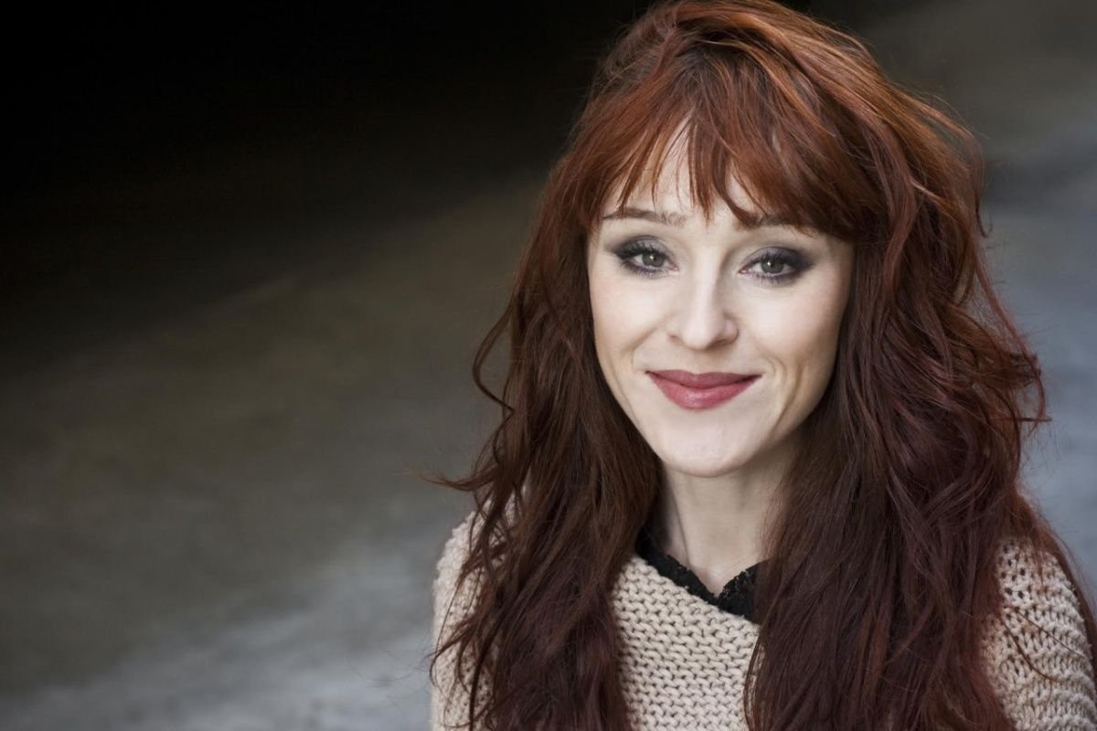 Ruth Connell Net Worth